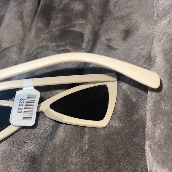 Free People Cat Eye Triangle Sunglasses - Picture 3 of 7